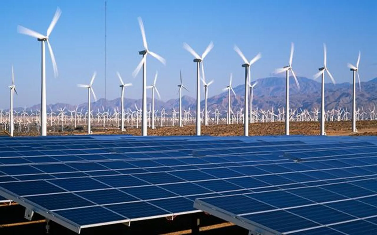 Emerging Innovations in Renewable Energy: Navigating the Clean Power Landscape