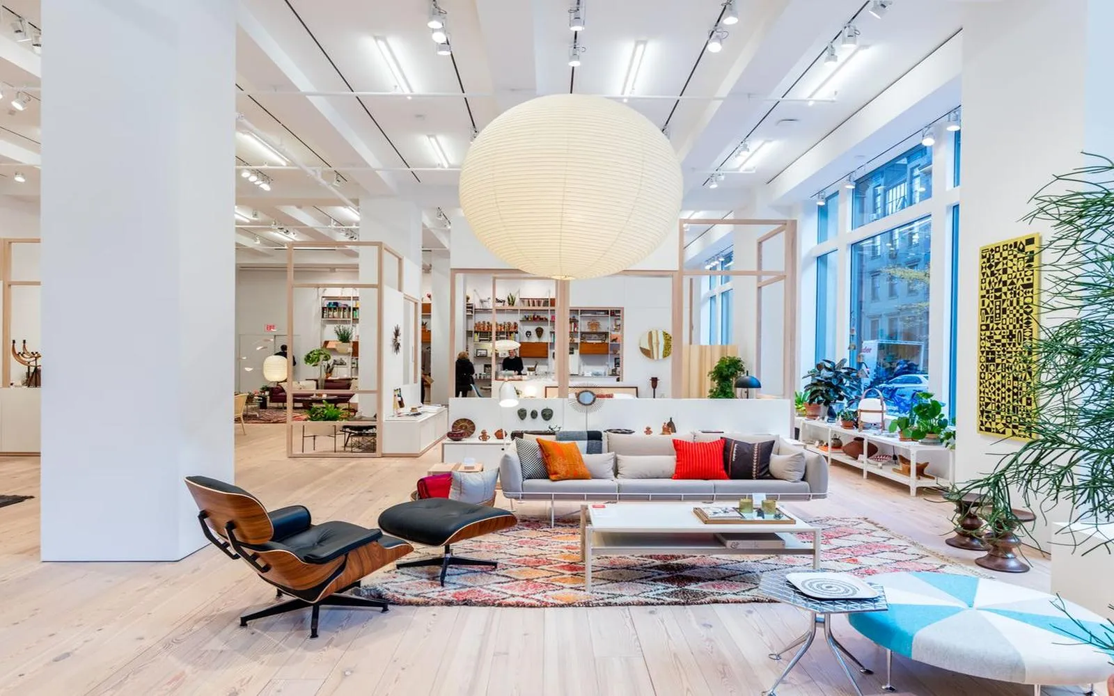 Best Budget-Friendly Online Furniture Retailers for Chic Home Design
