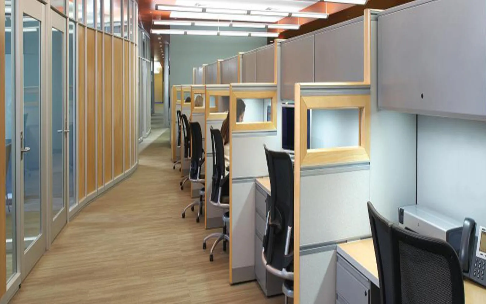 Enhance Your Customer Support: Top Call Center Solutions for Small Enterprises