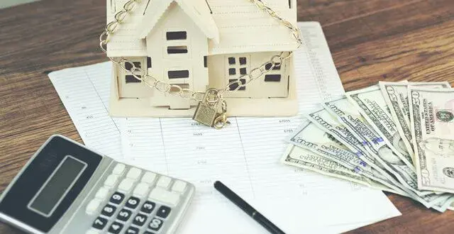 What to Consider Before Selling or Managing a Structured Settlement