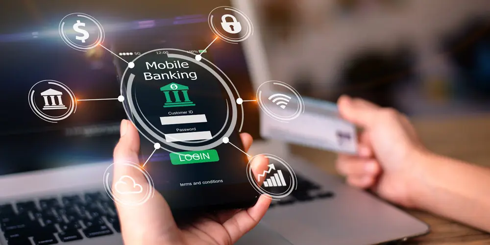 Why More Americans Are Switching to Online-Only Banks in 2025