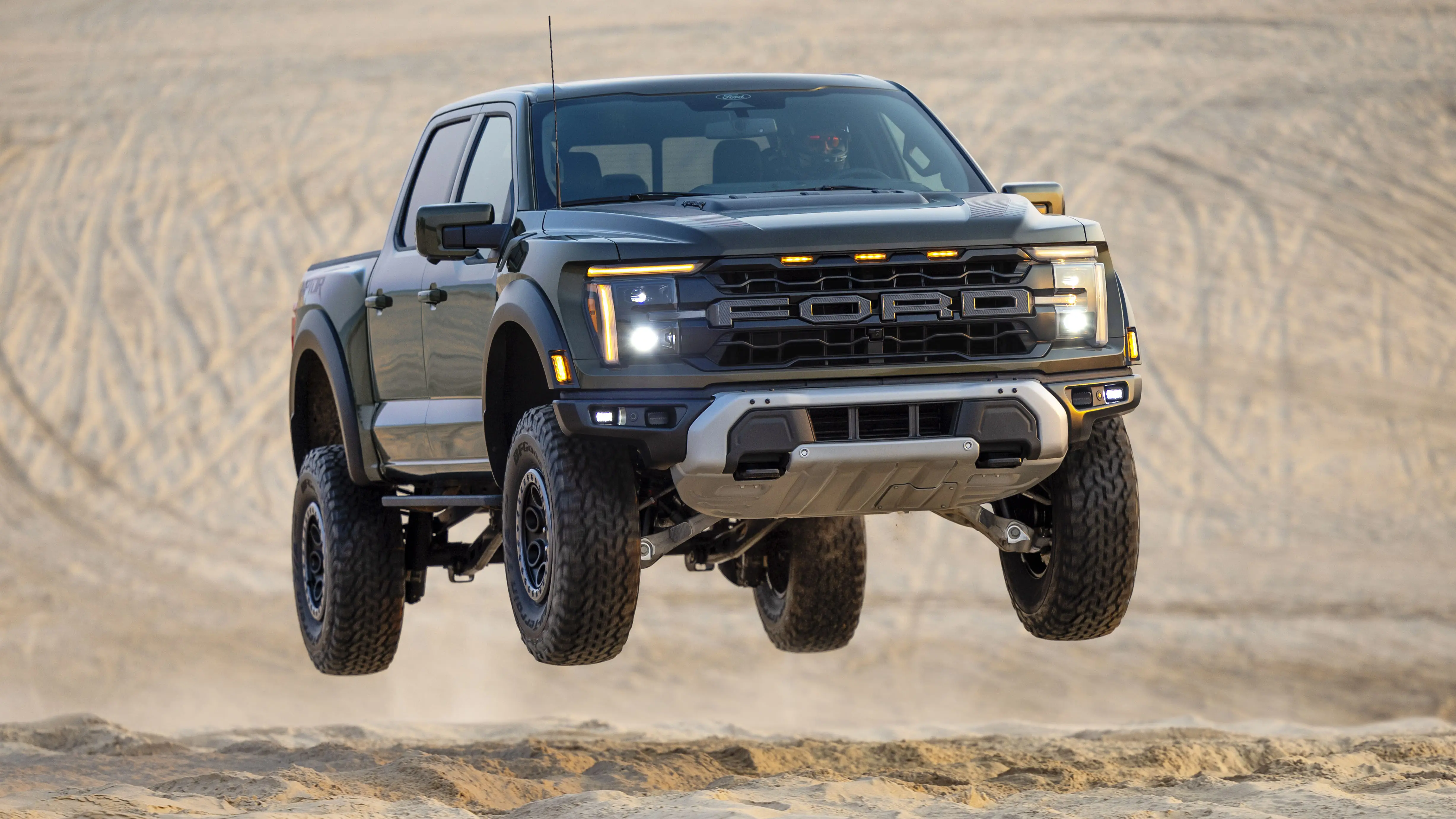 Best Pickup Trucks for Towing, Off-Roading, and Daily Driving in 2025